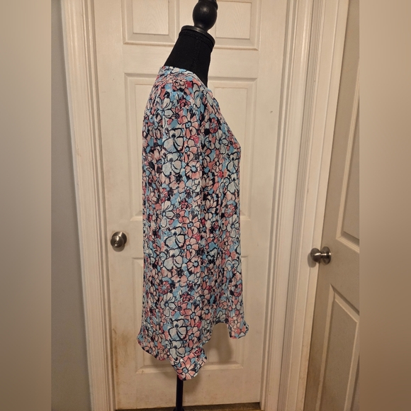 NWT Kut from the Kloth Floral Blouse - Blue and Pink - Picture 3 of 6